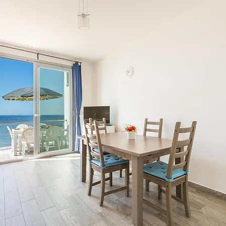 Un Sogno Sul Mare By Barbarhouse Apartment Torre Pali Exterior photo